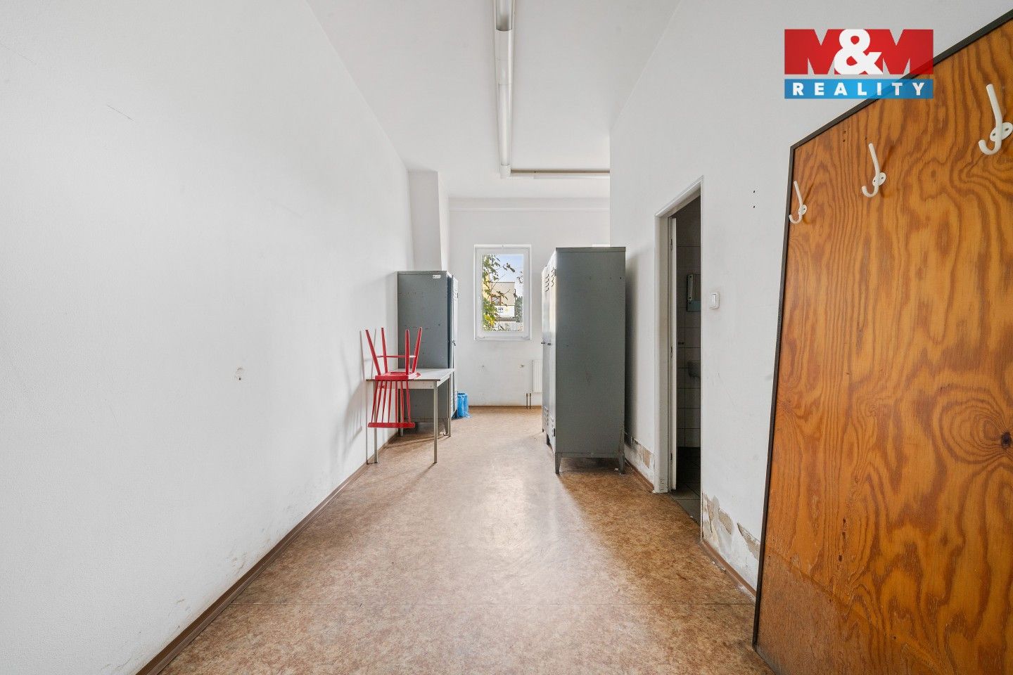 Prodej komerčního prostoru 938 m² - foto 11