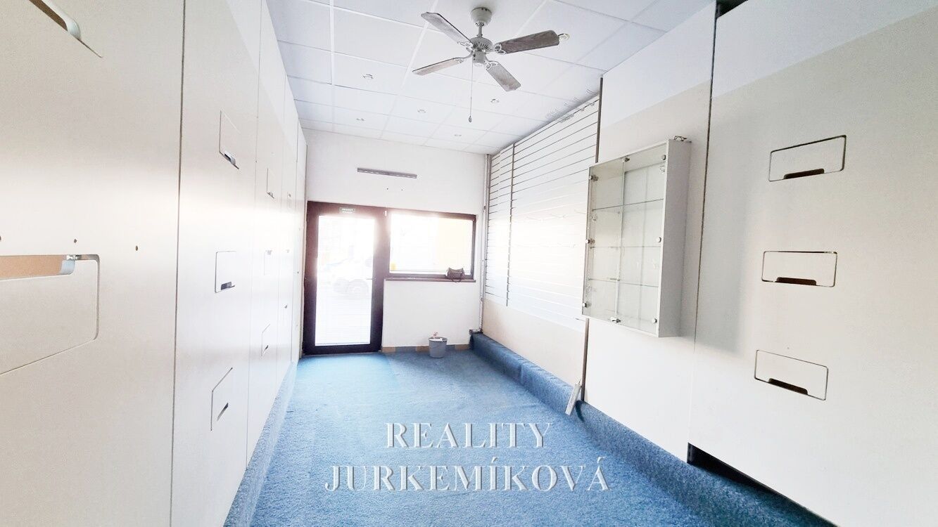 Pronájem komerčního prostoru 22 m² - foto 3