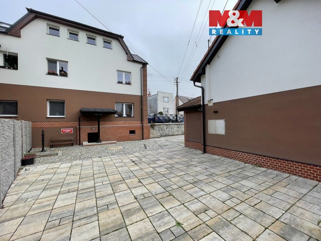 Pronájem bytu 3+kk 53 m² - foto 1