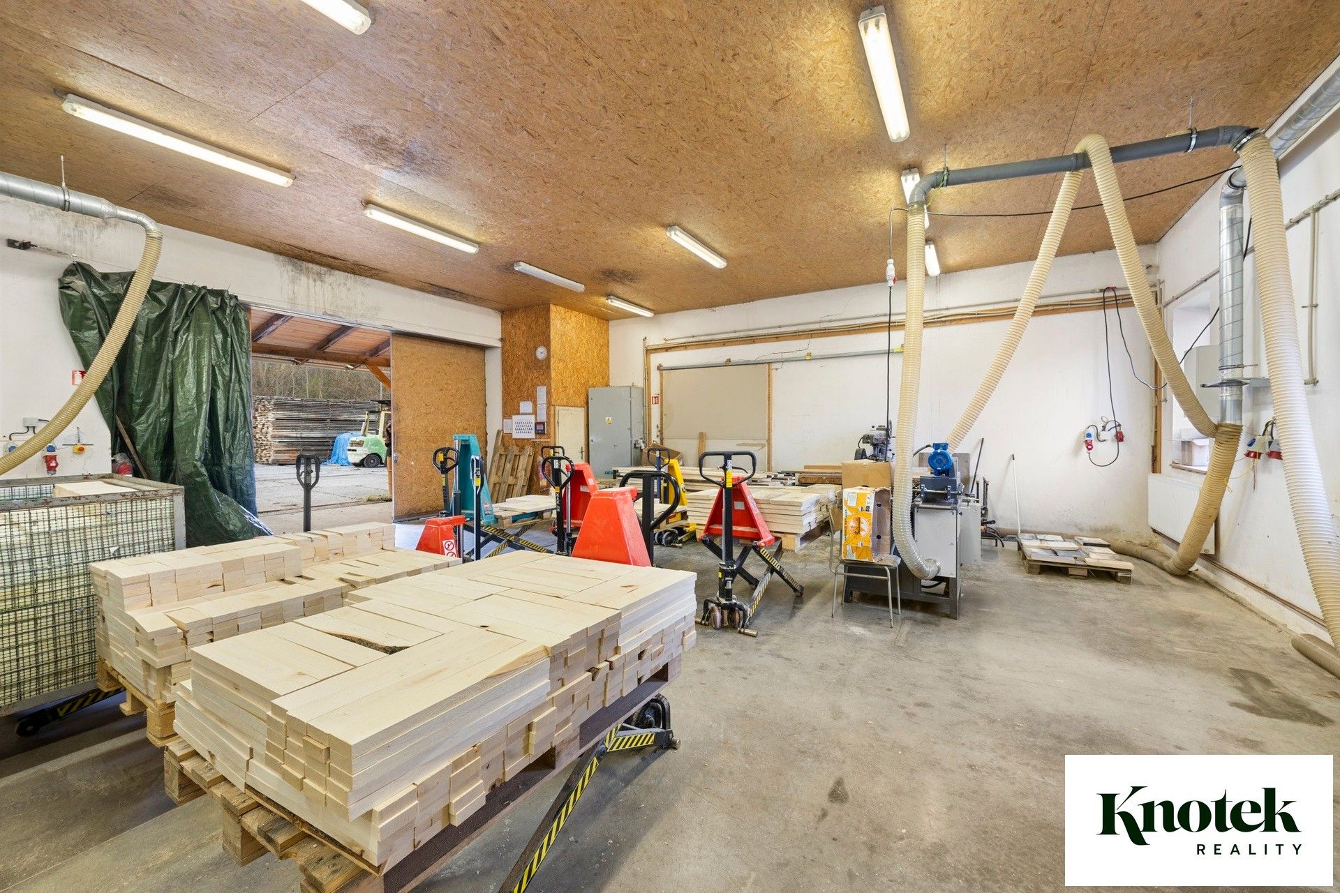 Prodej komerčního prostoru 479 m² - foto 6