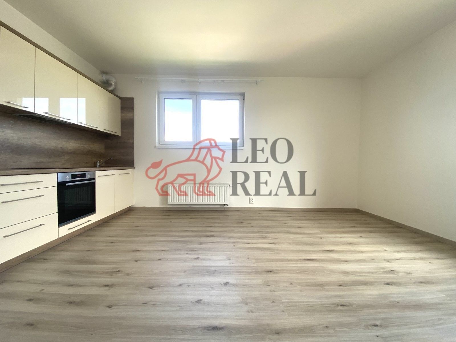 Pronájem bytu 1+kk 35 m² - foto 5