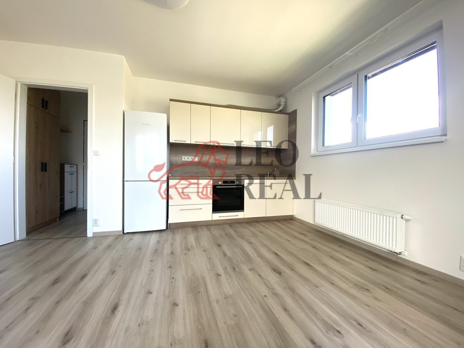 Pronájem bytu 1+kk 35 m² - foto 9