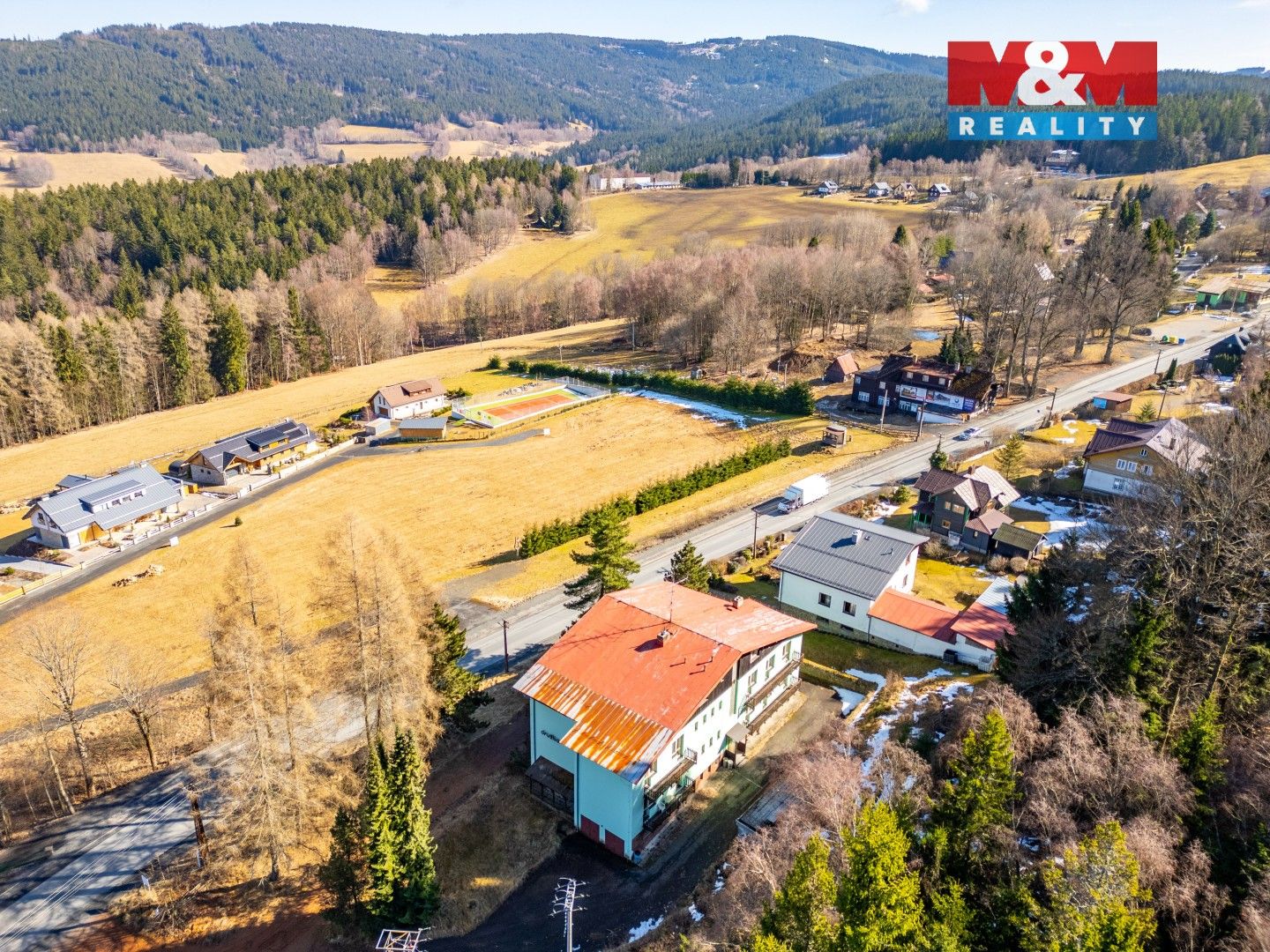 Prodej komerčního prostoru 1085 m² - foto 23