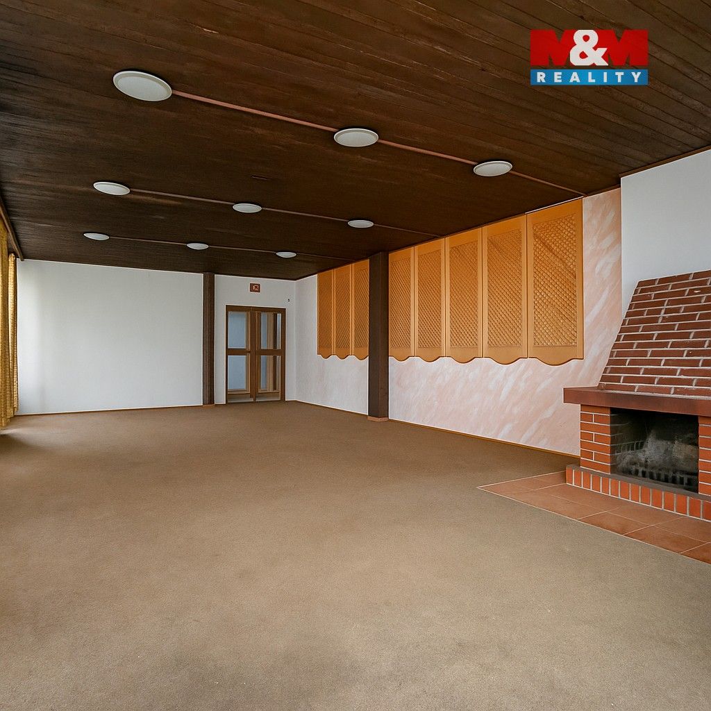 Prodej komerčního prostoru 1085 m² - foto 18