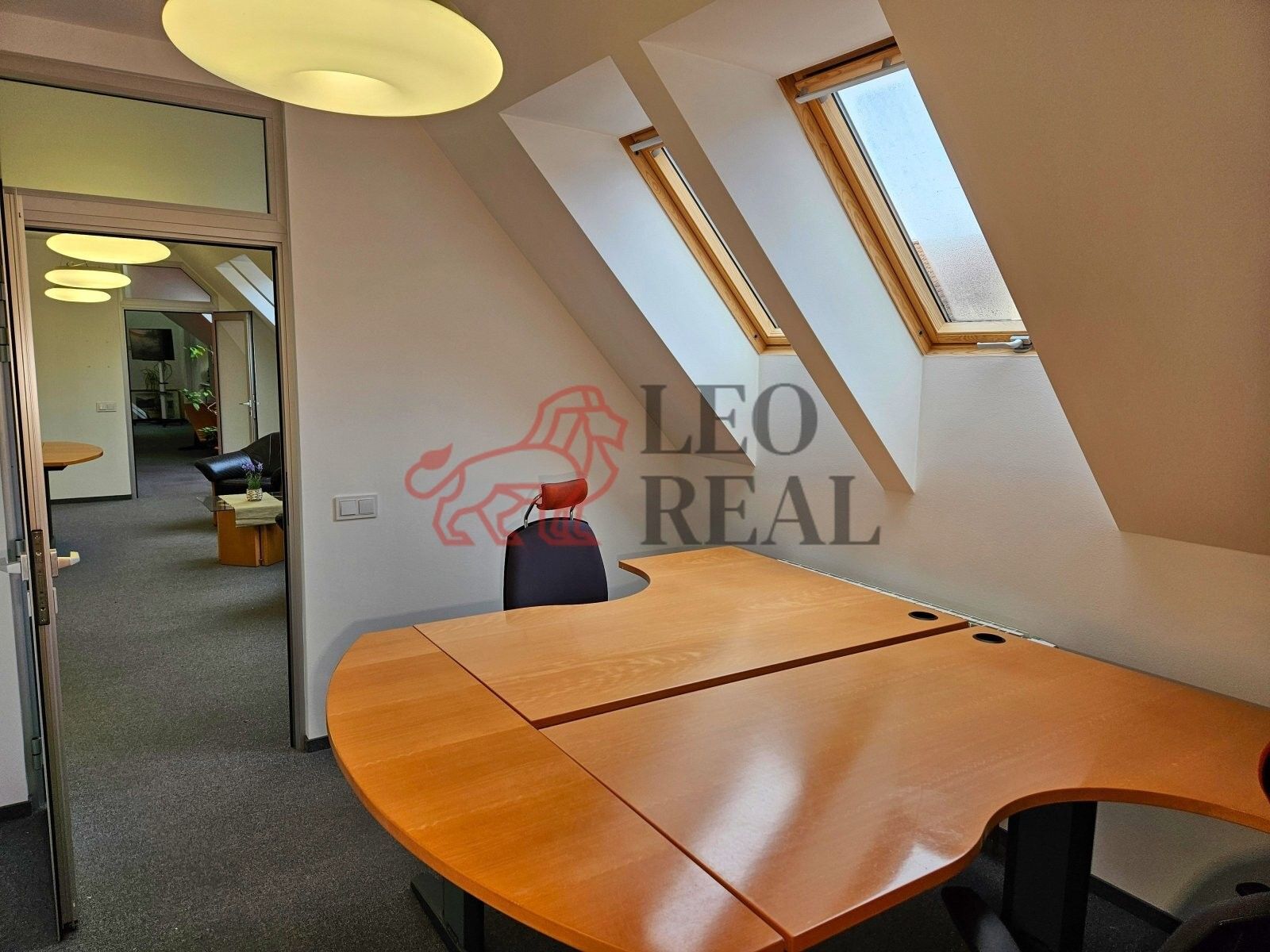 Pronájem komerčního prostoru 66 m² - foto 6