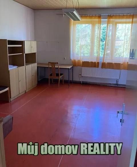 Prodej komerčního prostoru 1100 m² - foto 5