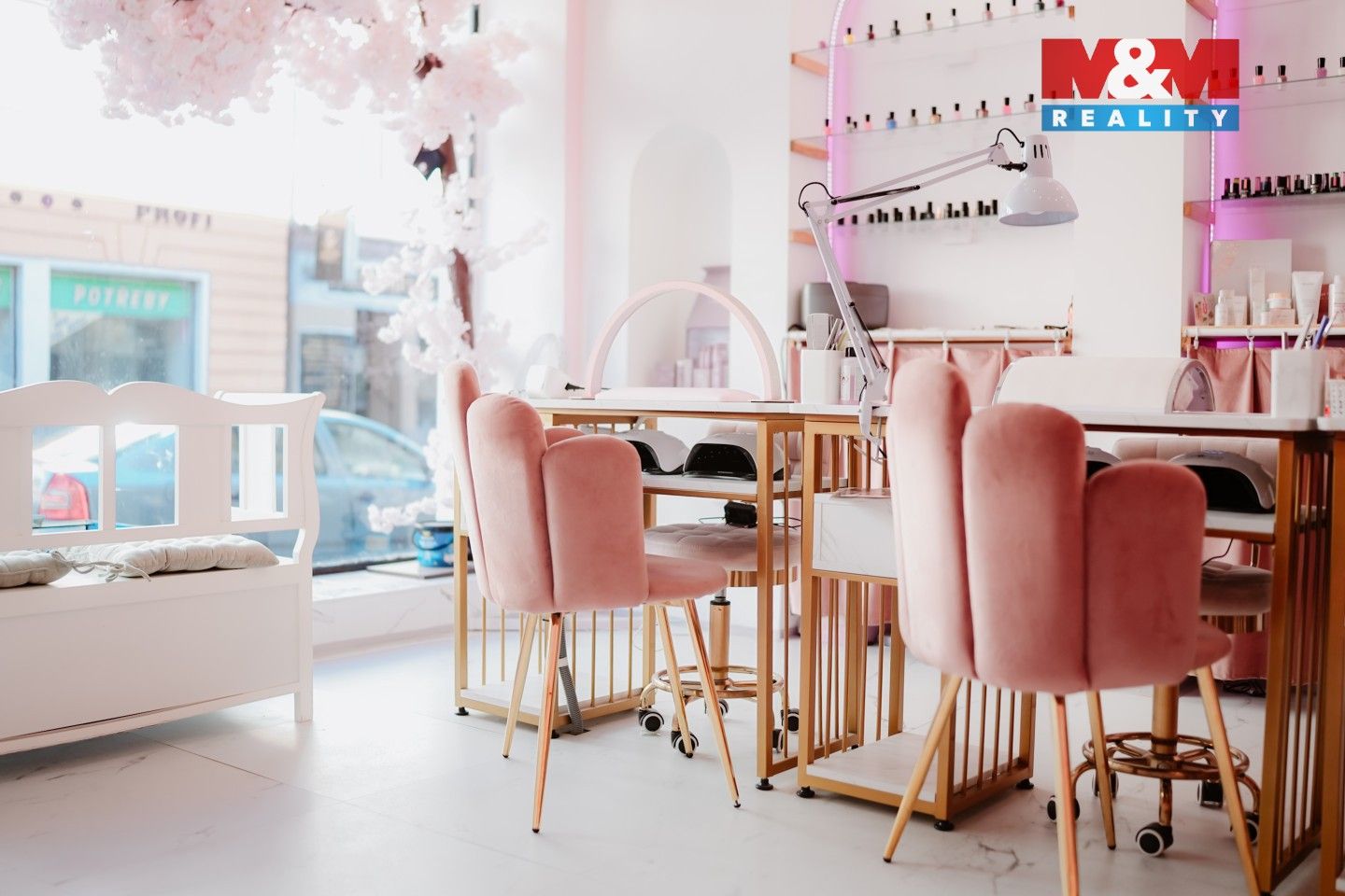Prodej komerčního prostoru 65 m² - foto 11