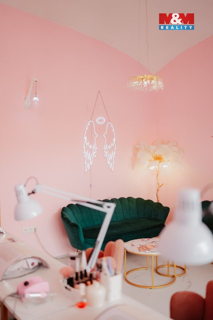 Prodej komerčního prostoru 65 m² - foto 13
