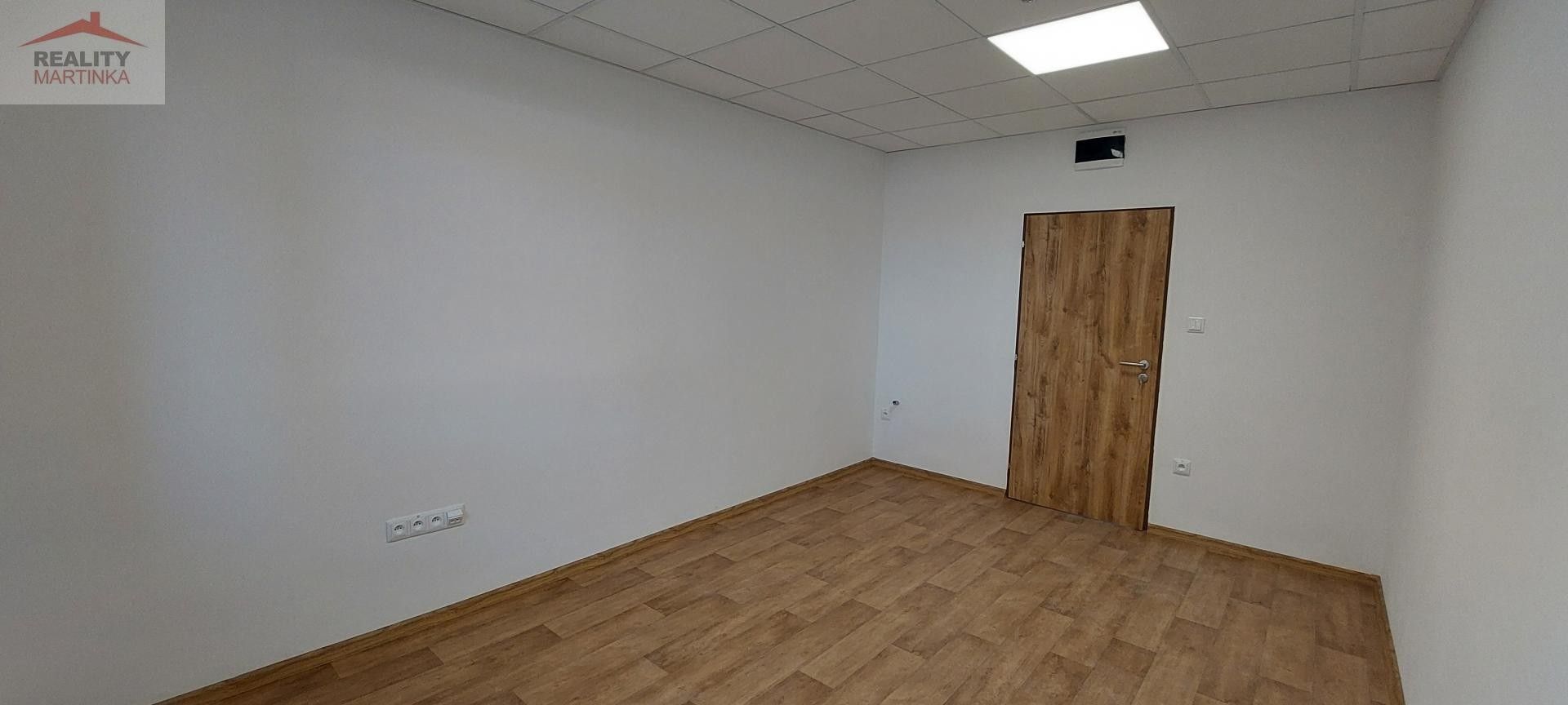 Pronájem komerčního prostoru 15 m² - foto 4