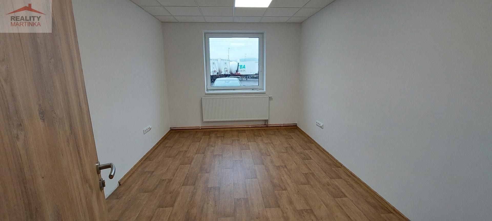 Pronájem komerčního prostoru 15 m² - foto 12