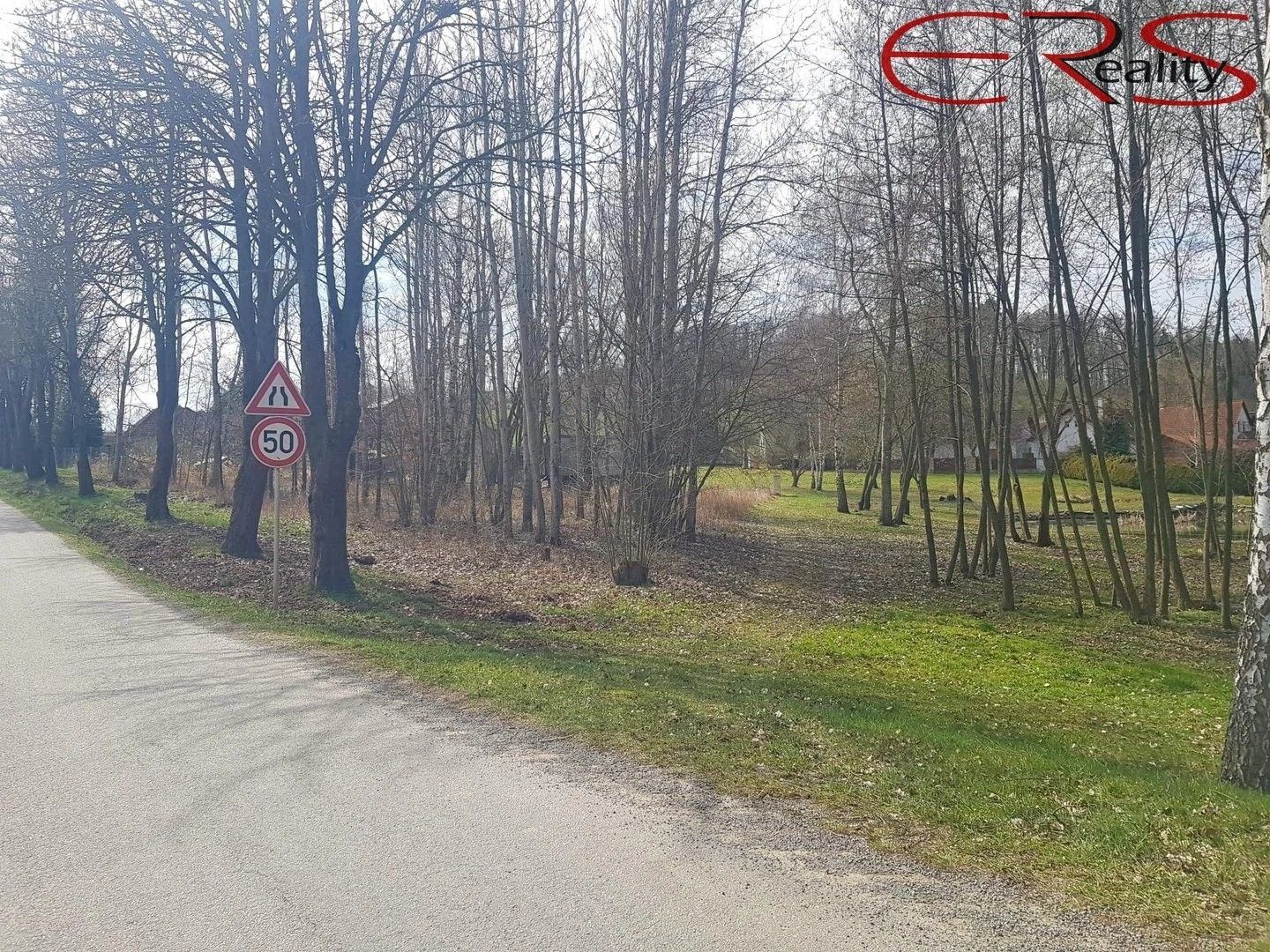 Prodej pozemku 945 m² - foto 8