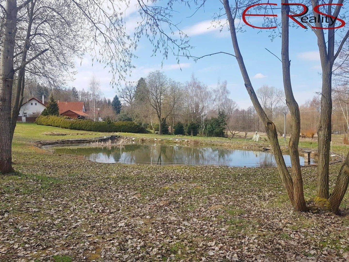 Prodej pozemku 945 m² - foto 3