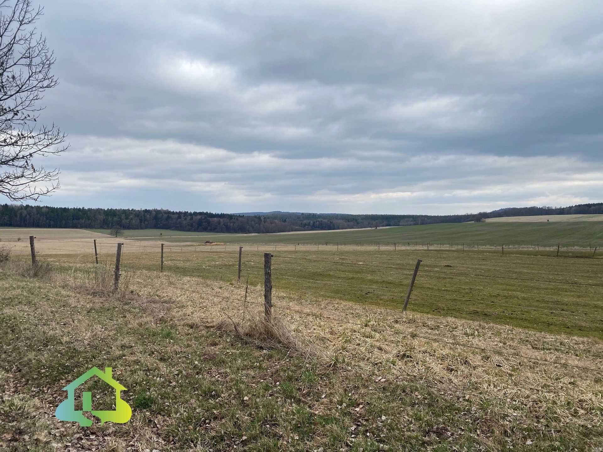 Prodej pozemku 57493 m² - foto 4