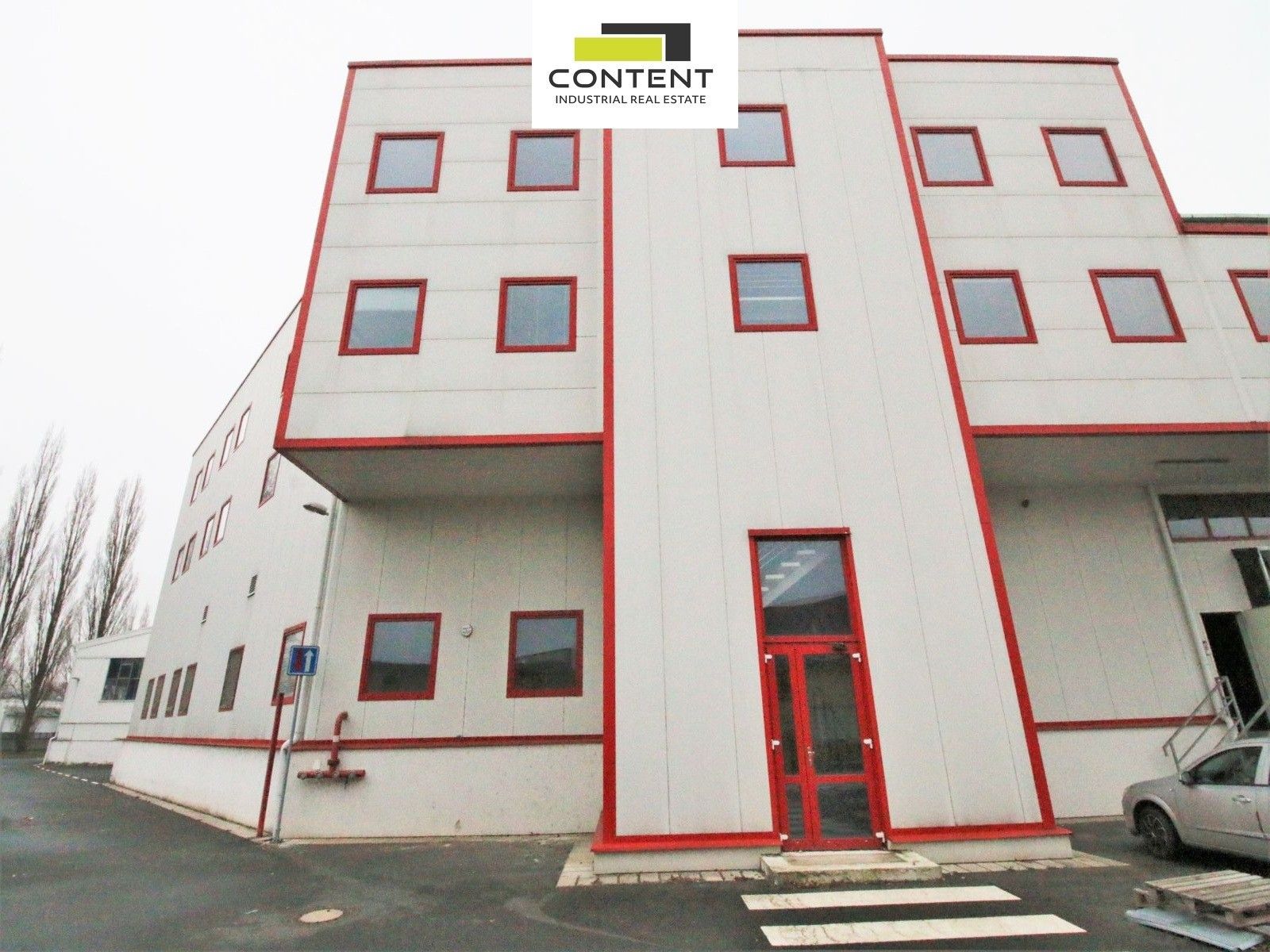 Pronájem komerčního prostoru 9008 m² - foto 19