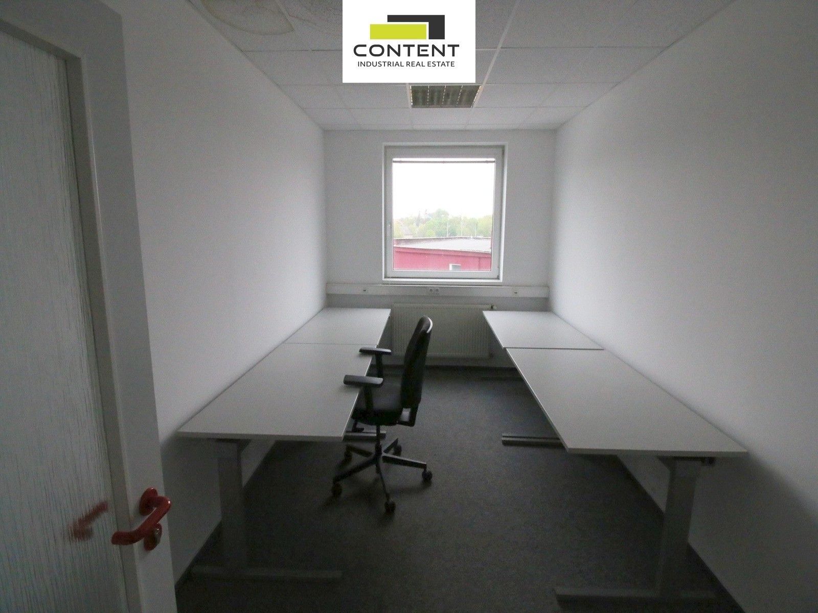 Pronájem komerčního prostoru 9008 m² - foto 21