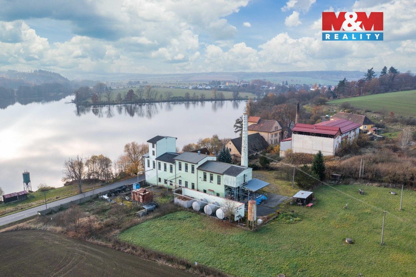 Prodej komerčního prostoru 762 m² - foto 5