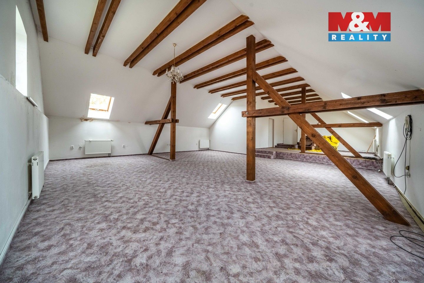 Prodej komerčního prostoru 762 m² - foto 15