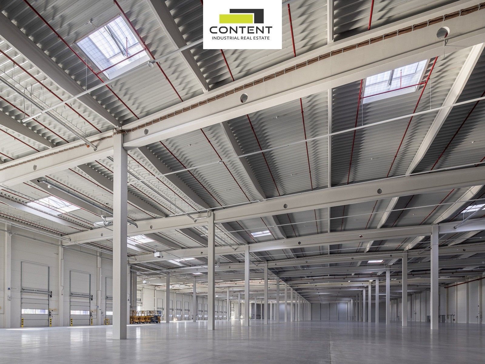 Pronájem komerčního prostoru 5000 m² - foto 1