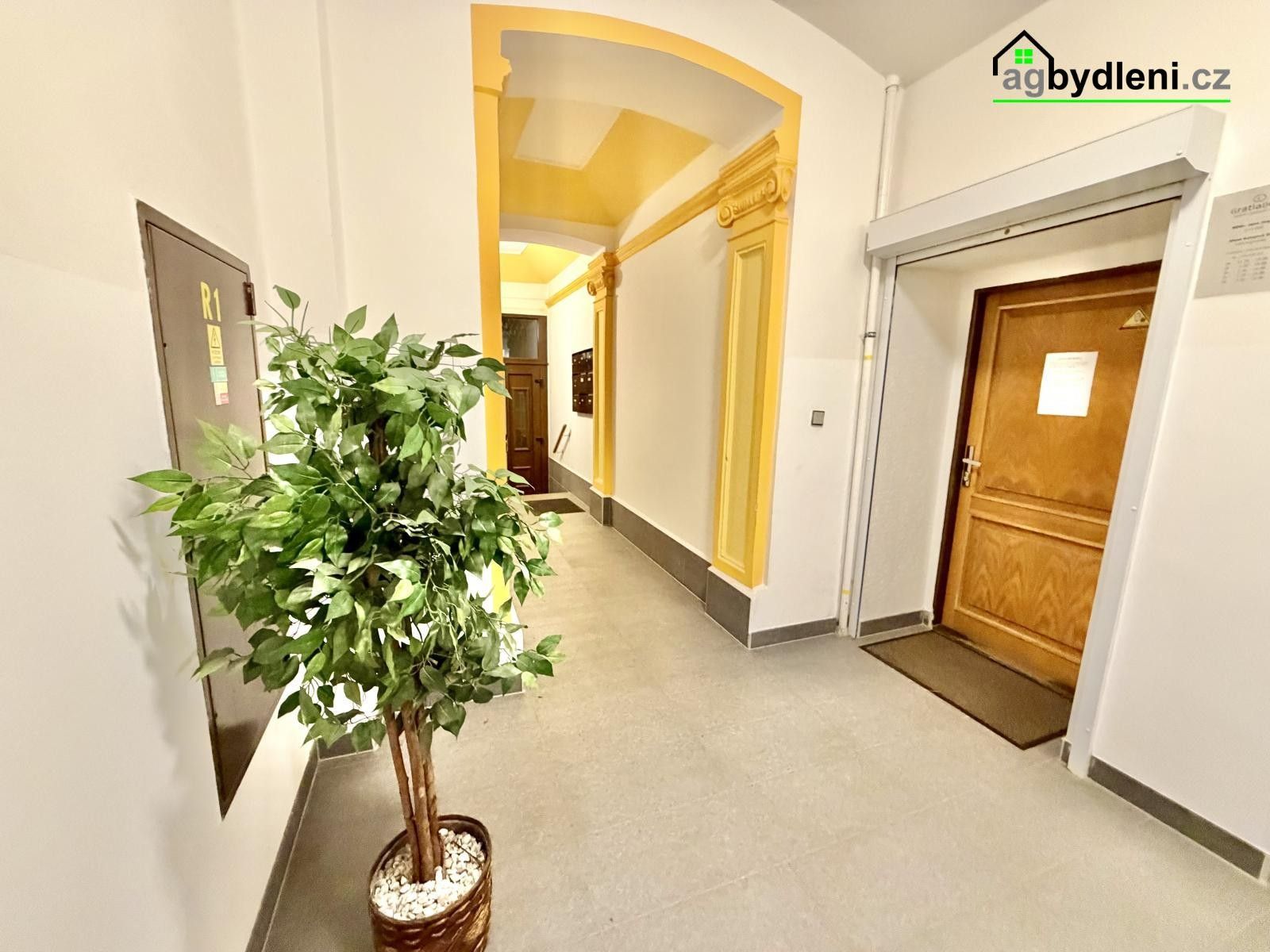 Pronájem nemovitosti 64 m² - foto 9
