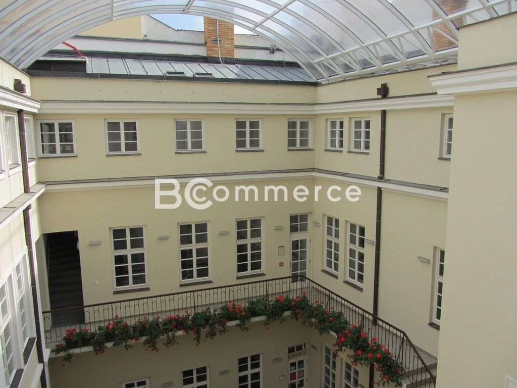 Pronájem komerčního prostoru 61 m² - foto 6
