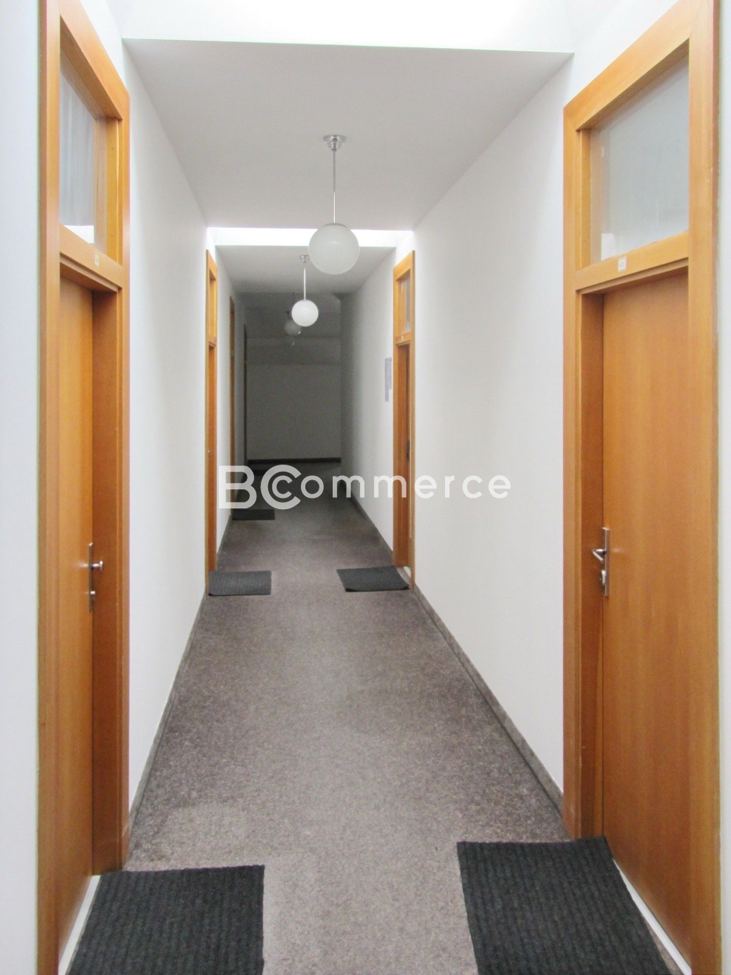 Pronájem komerčního prostoru 61 m² - foto 7