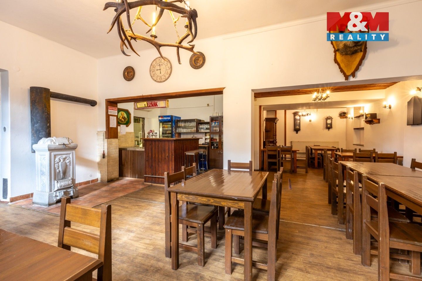 Prodej komerčního prostoru 750 m² - foto 4