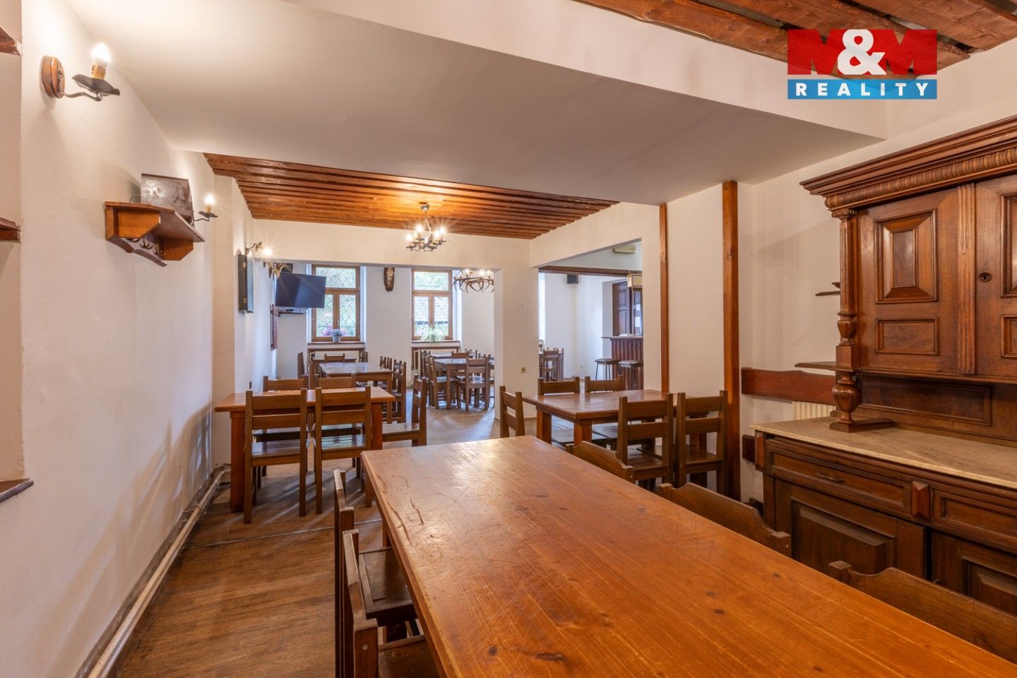 Prodej komerčního prostoru 750 m² - foto 6