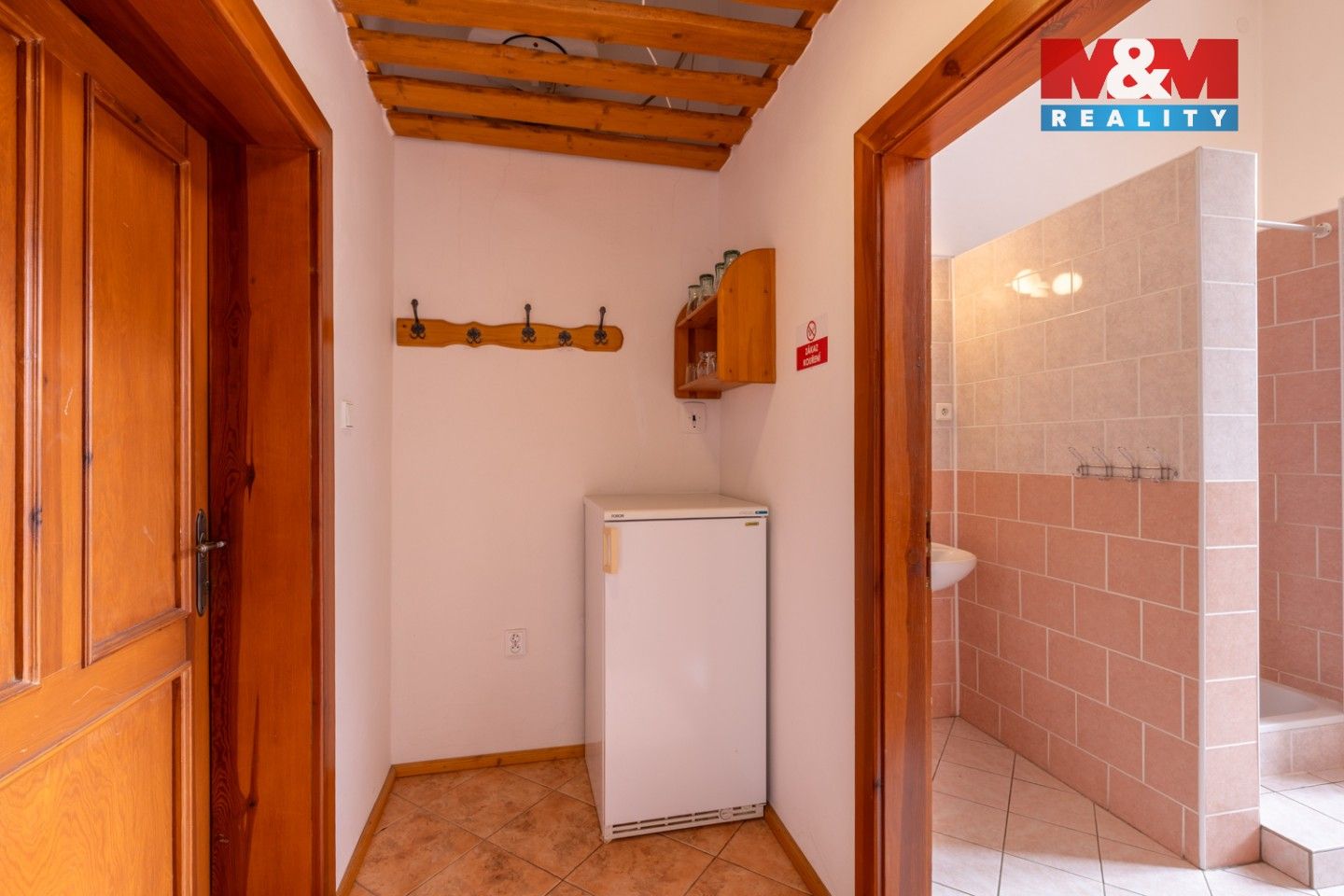 Prodej komerčního prostoru 750 m² - foto 27