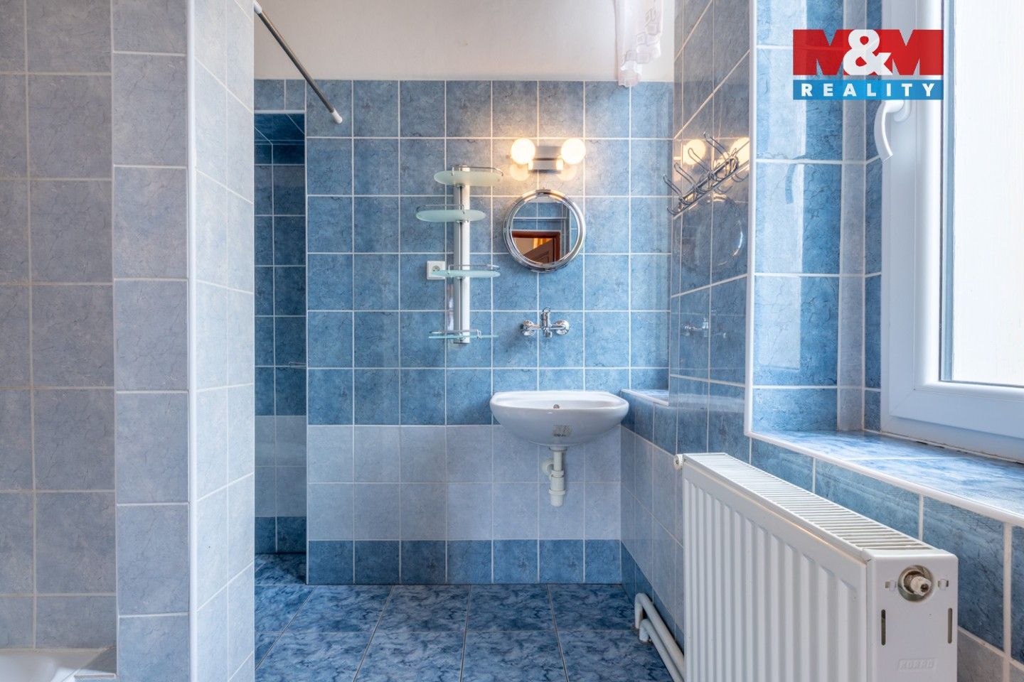 Prodej komerčního prostoru 750 m² - foto 28