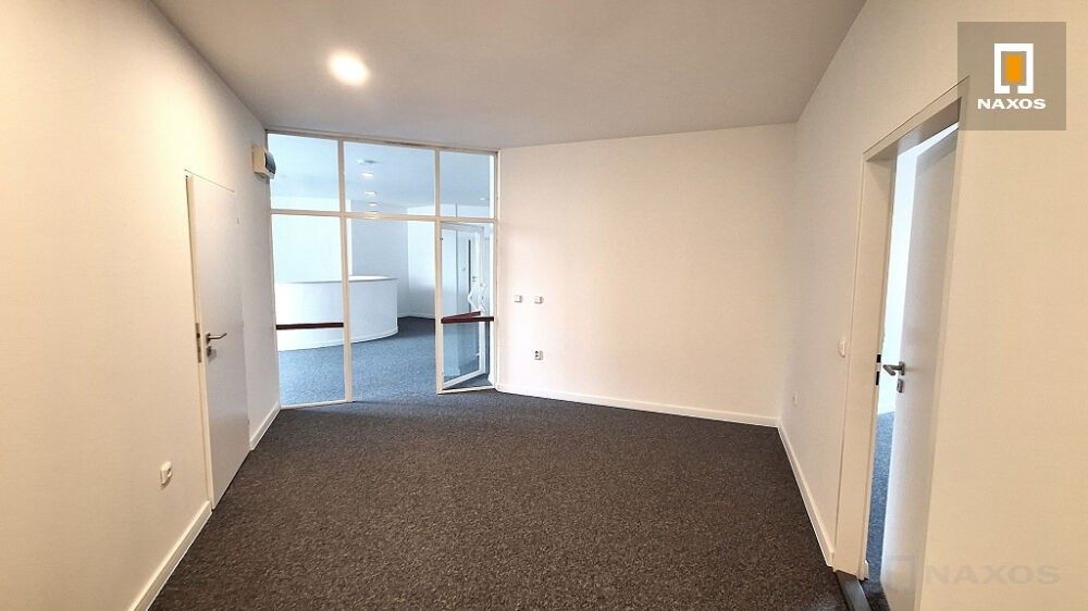 Pronájem komerčního prostoru 415 m² - foto 29