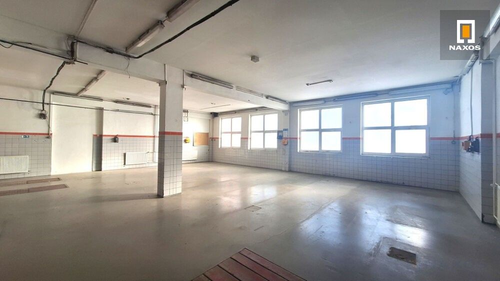 Pronájem komerčního prostoru 662 m² - foto 27