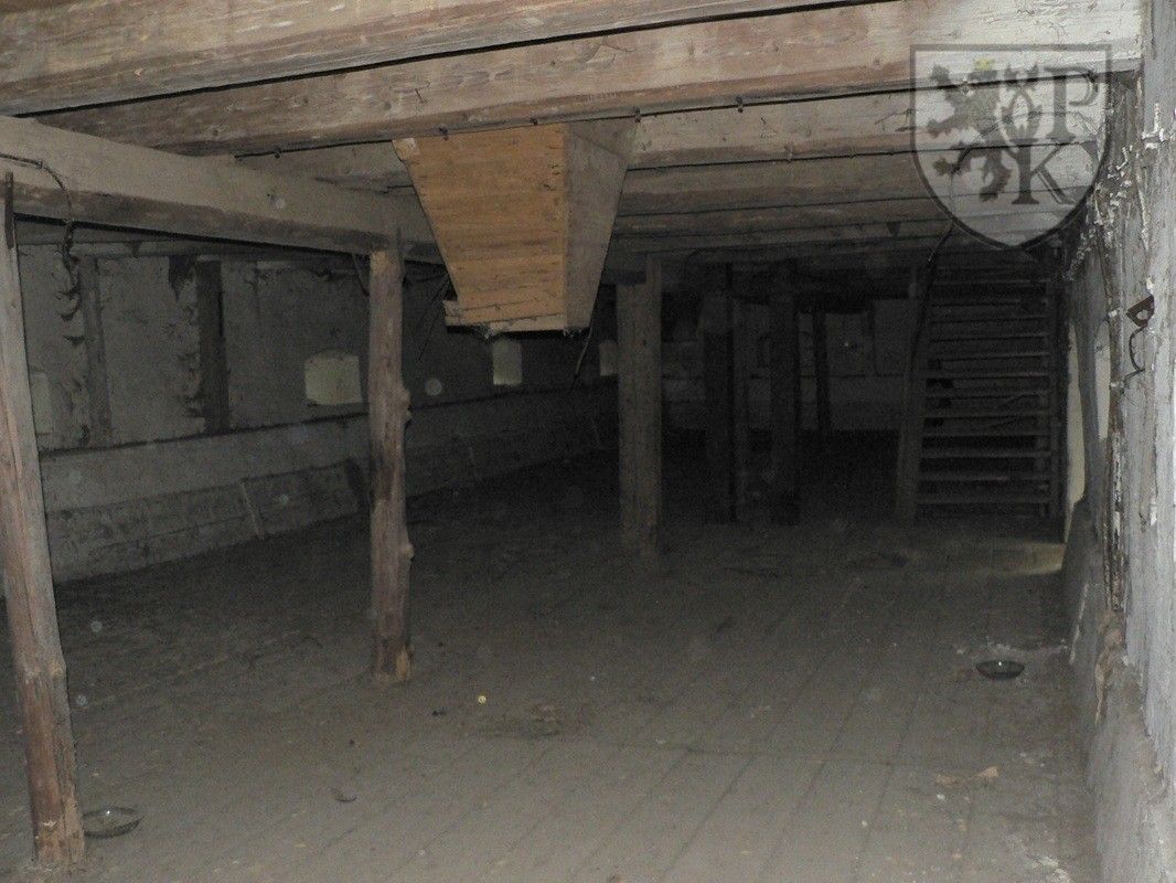 Prodej nemovitosti 4000 m² - foto 10