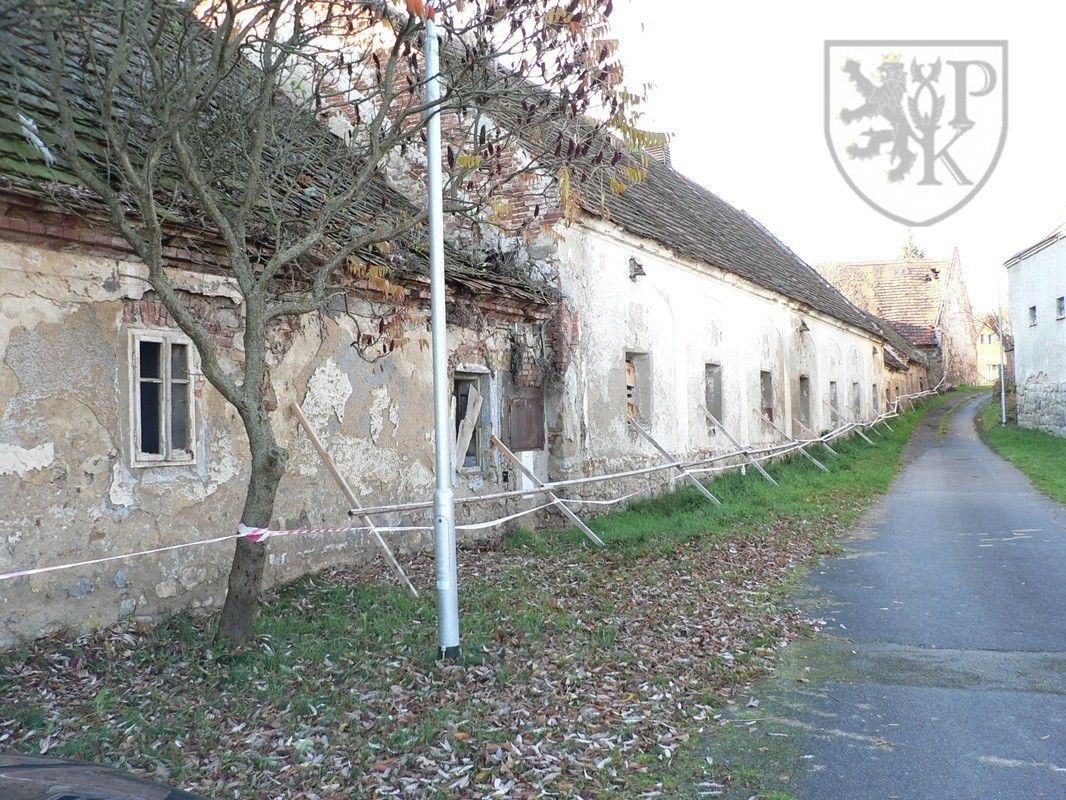 Prodej nemovitosti 4000 m² - foto 18