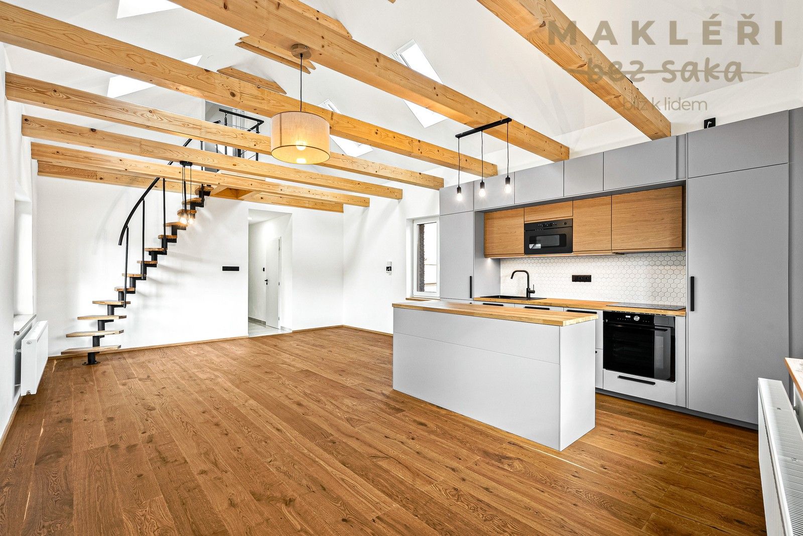 Prodej bytu 81 m² - foto 1