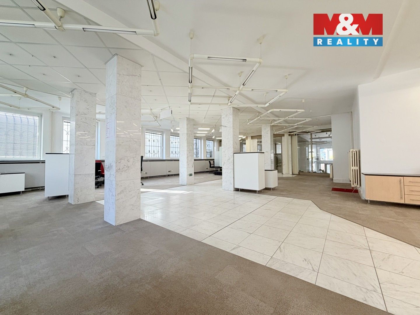 Pronájem komerčního prostoru 170 m² - foto 2