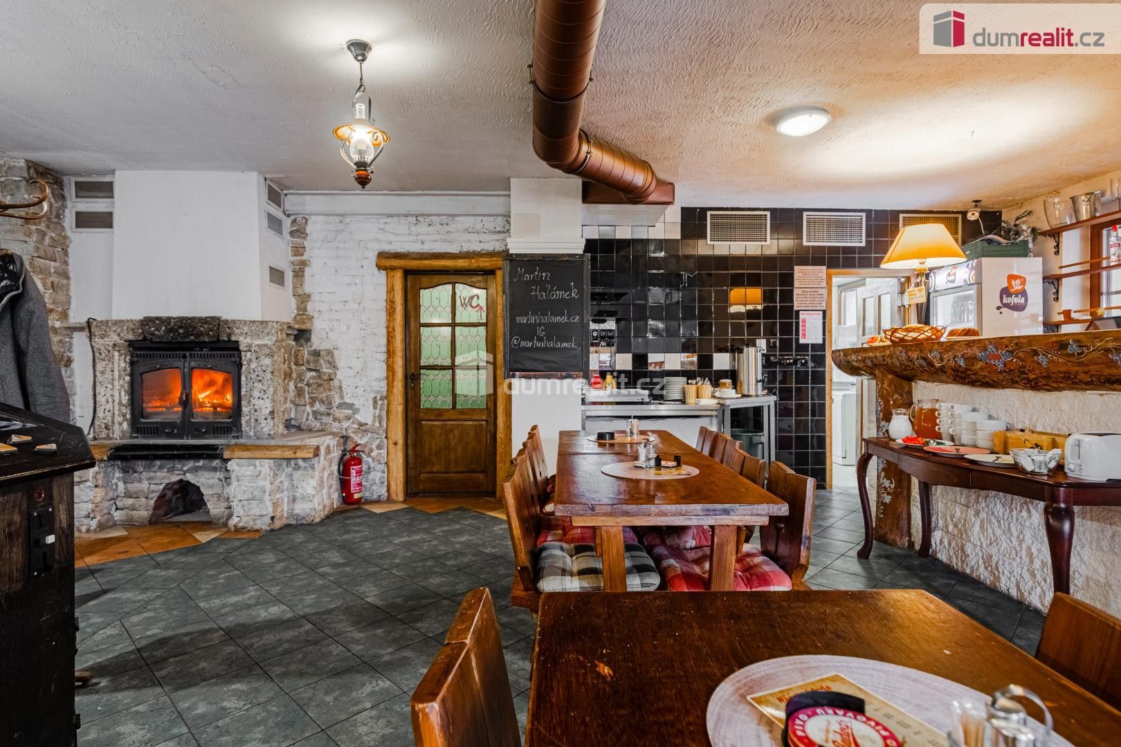 Prodej komerčního prostoru 350 m² - foto 7