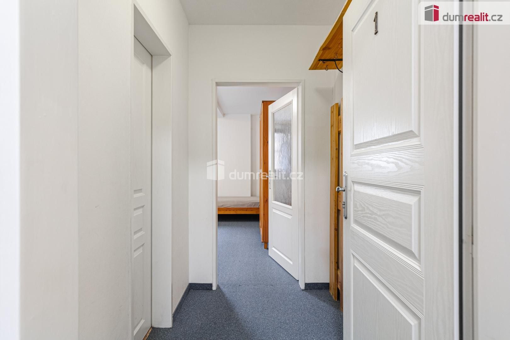 Prodej komerčního prostoru 350 m² - foto 9