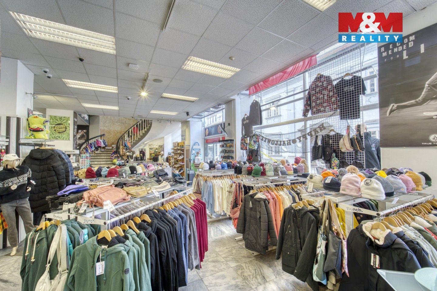 Pronájem komerčního prostoru 598 m² - foto 7