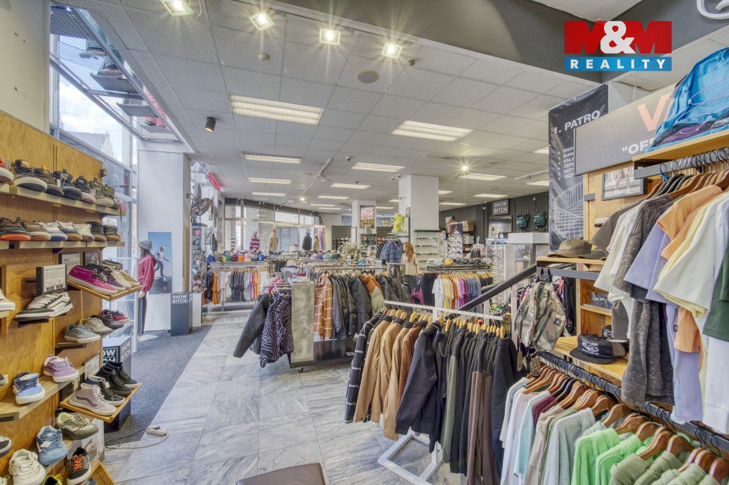 Pronájem komerčního prostoru 598 m² - foto 8