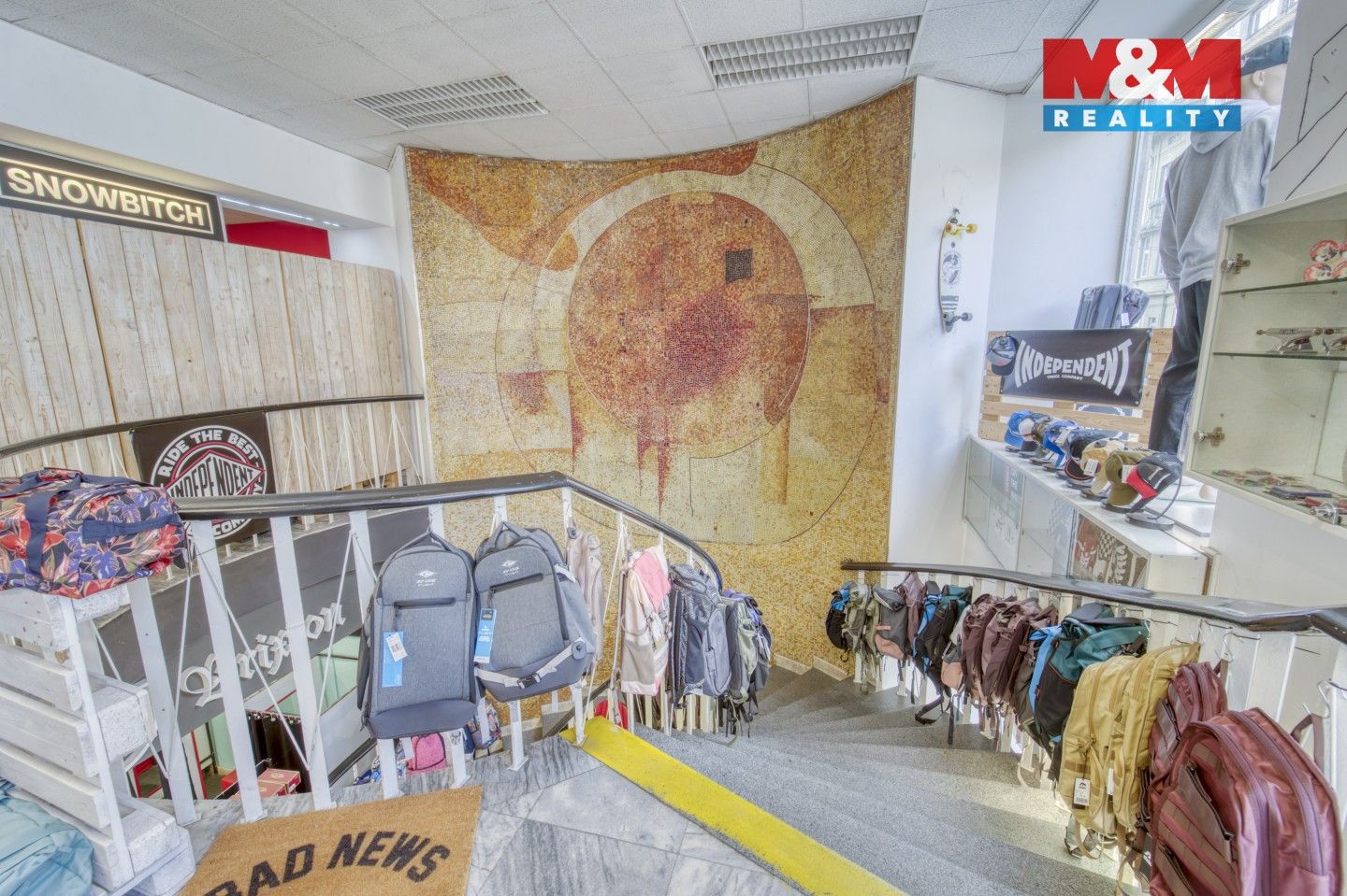 Pronájem komerčního prostoru 598 m² - foto 12