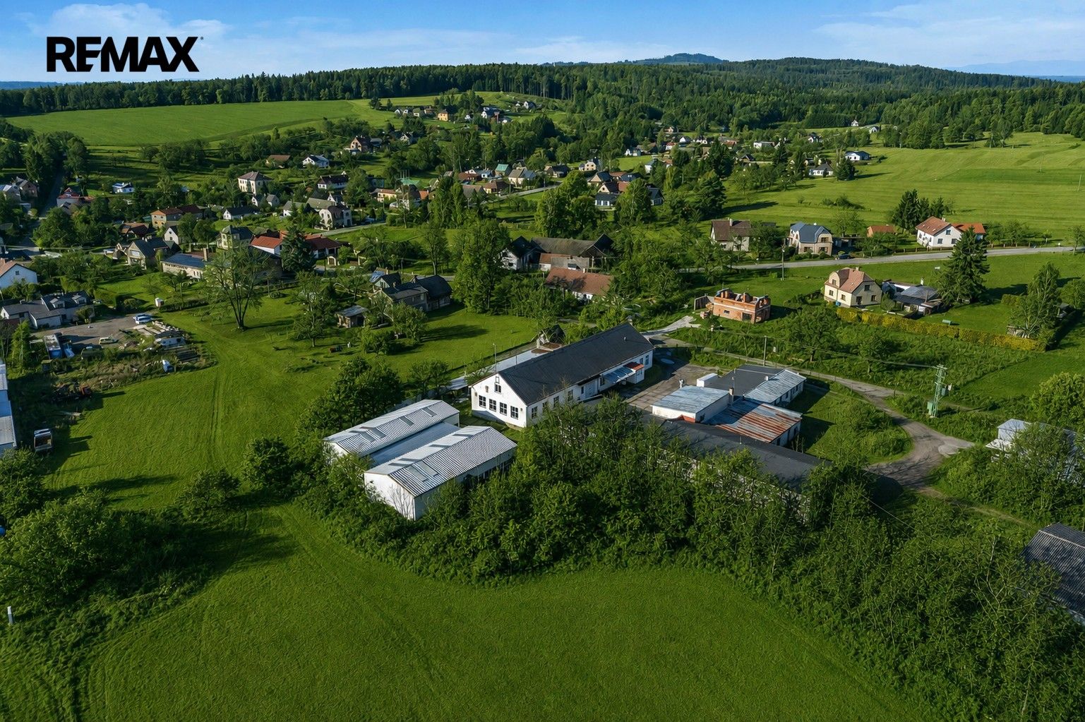 Pronájem komerčního prostoru 2737 m² - foto 22