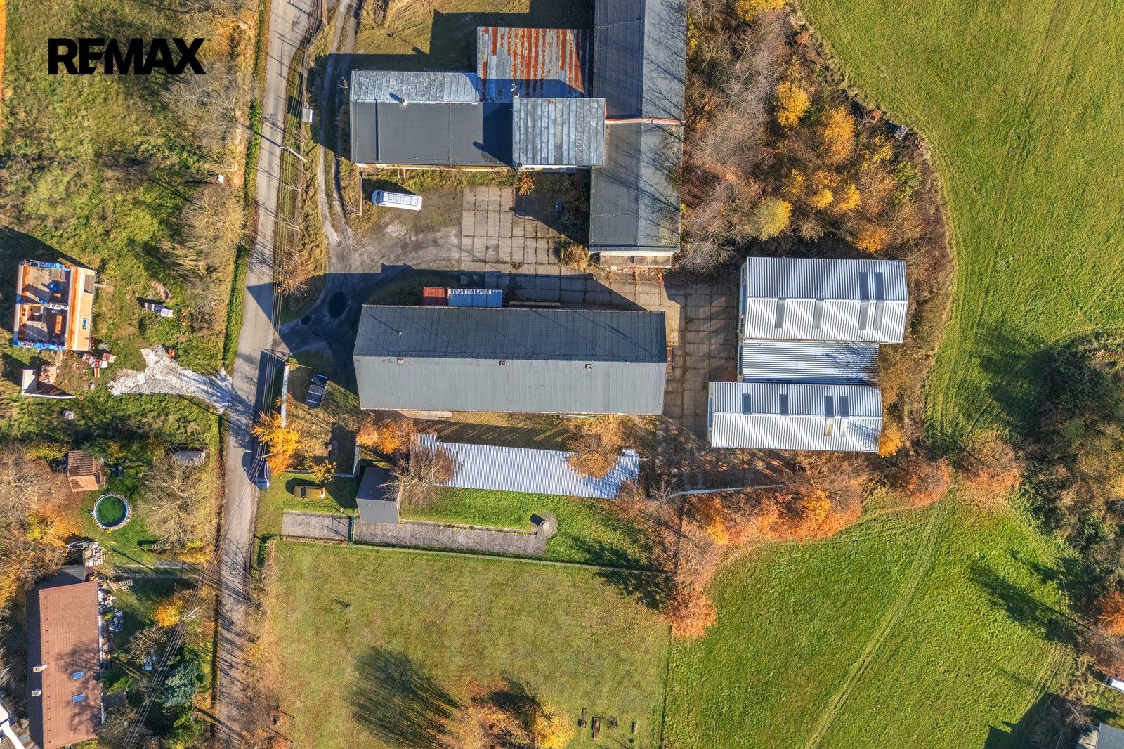 Pronájem komerčního prostoru 2737 m² - foto 24