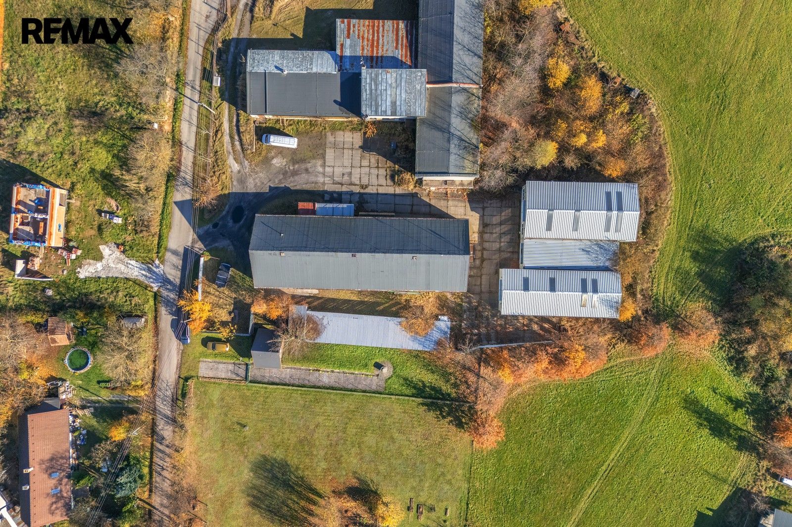 Prodej komerčního prostoru 2737 m² - foto 25