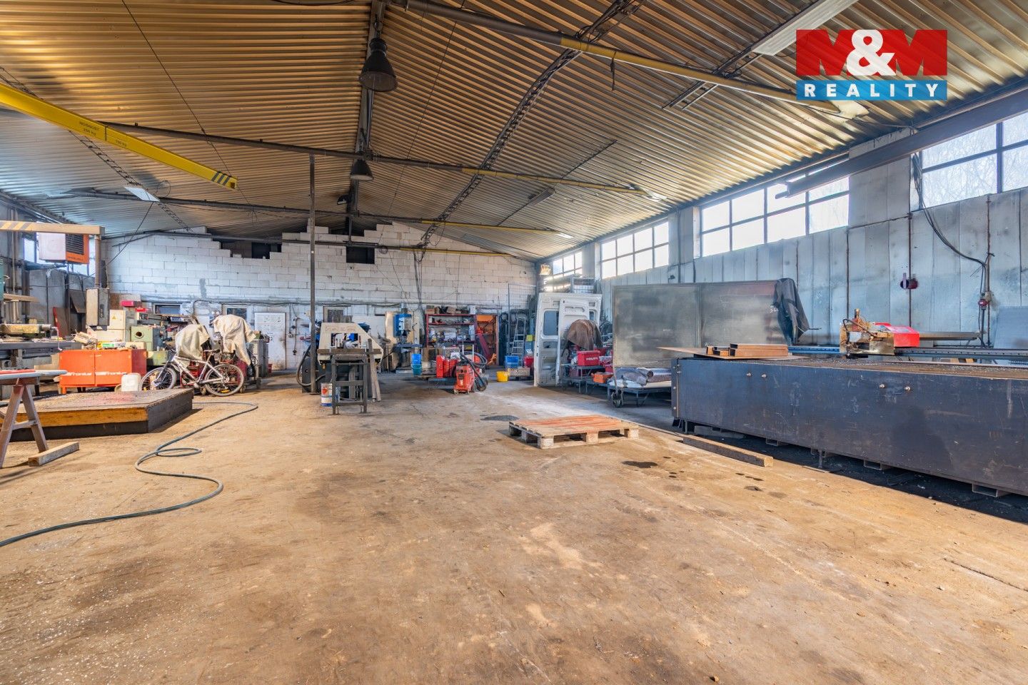 Prodej komerčního prostoru 5377 m² - foto 9