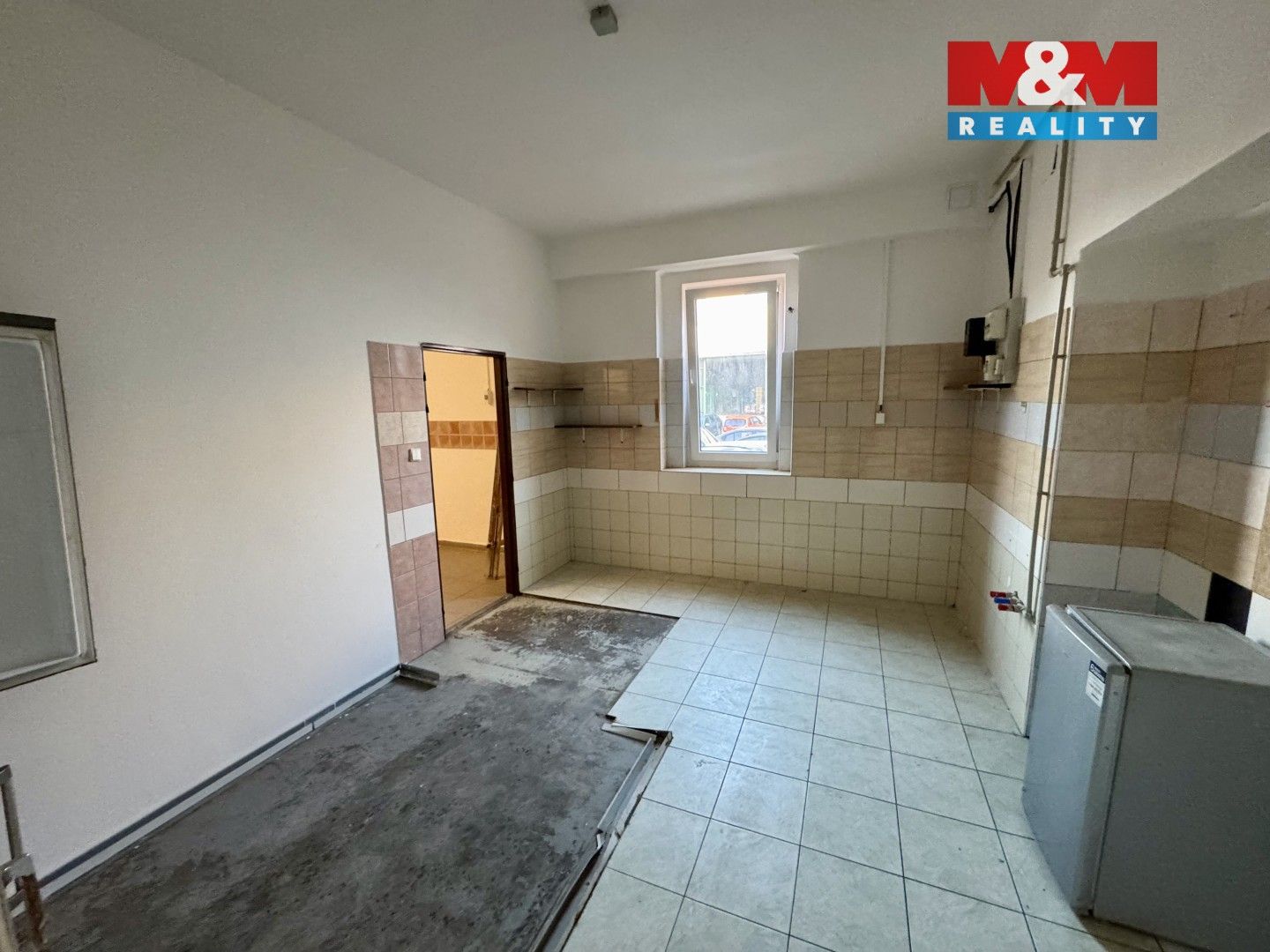 Pronájem komerčního prostoru 220 m² - foto 5