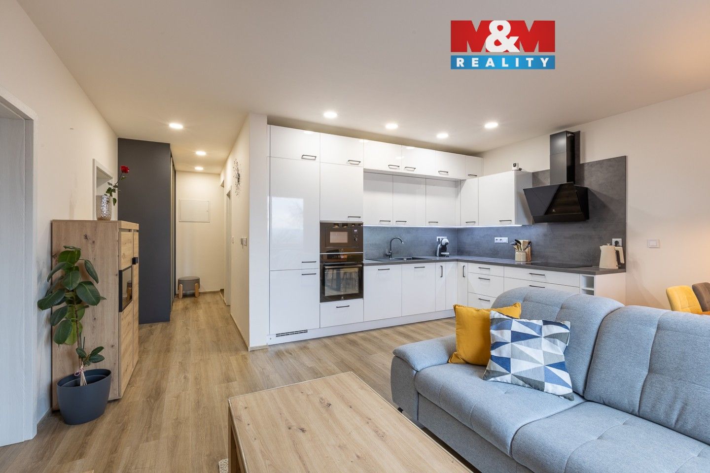 Prodej bytu 3+kk 78 m² - foto 1