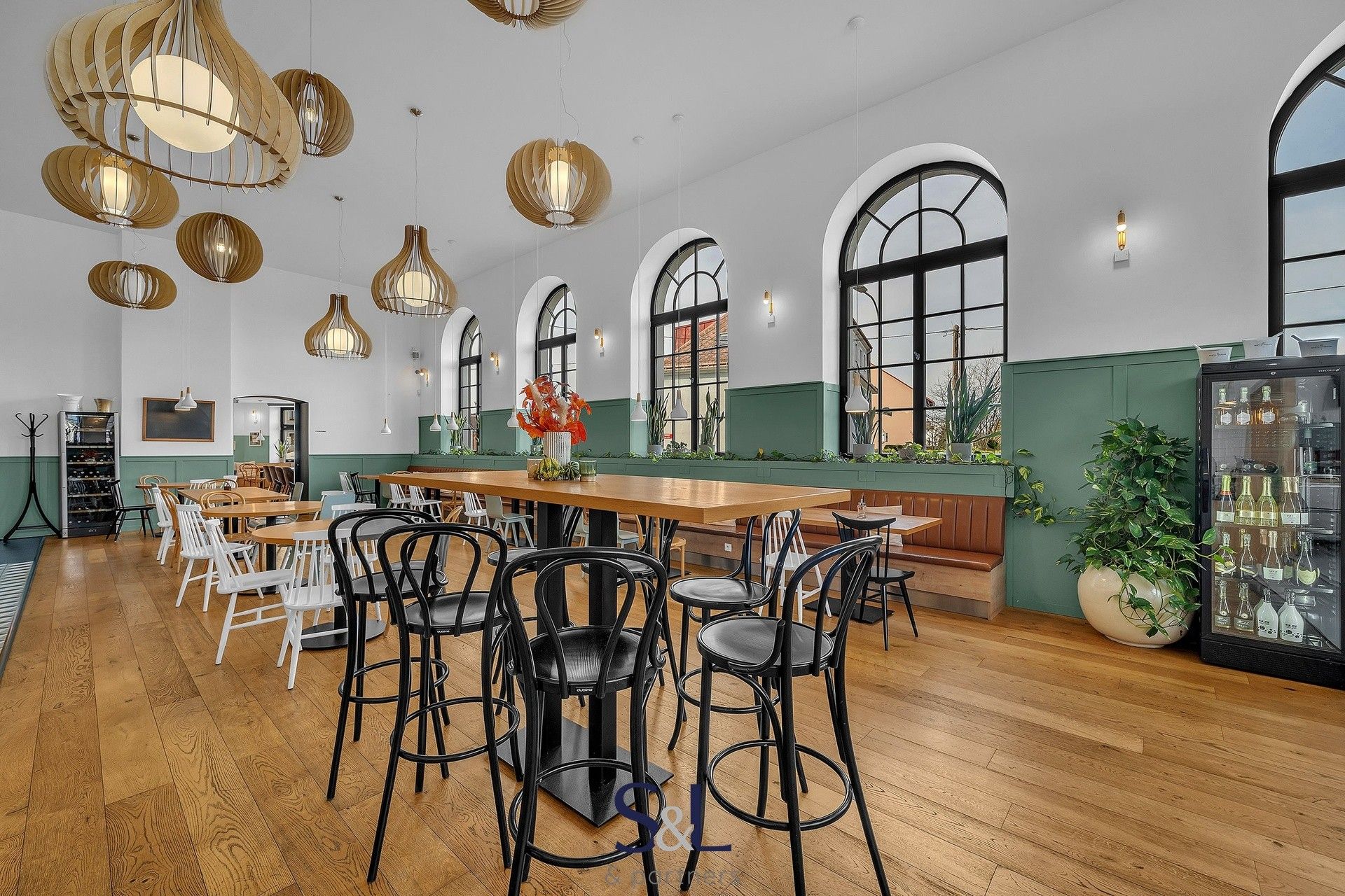 Prodej komerčního prostoru 1005 m² - foto 12