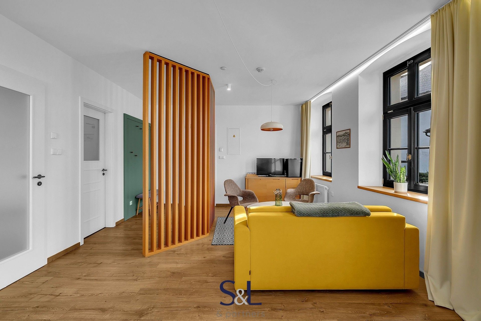 Prodej komerčního prostoru 1005 m² - foto 20