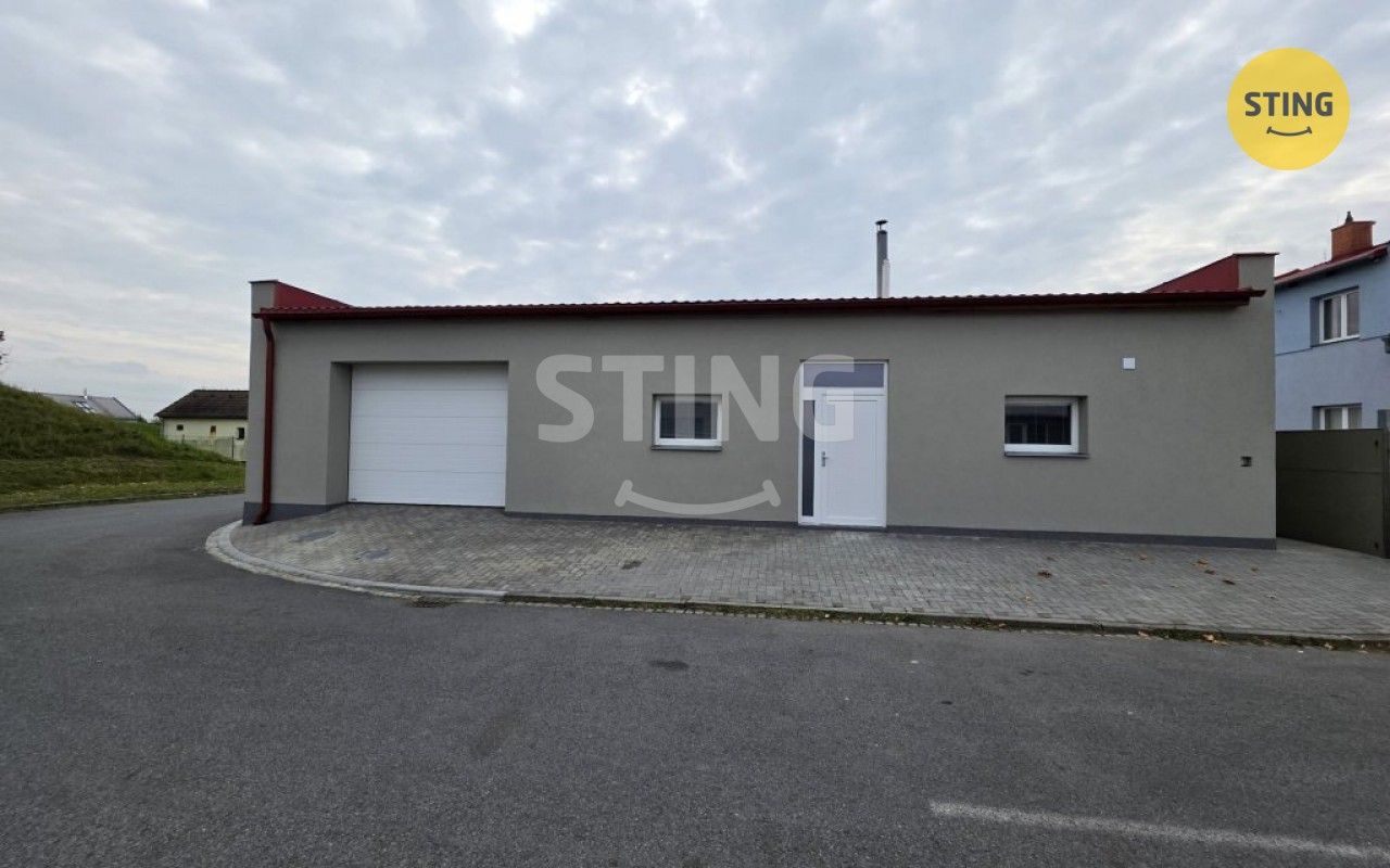 Prodej komerčního prostoru 116 m² - foto 11