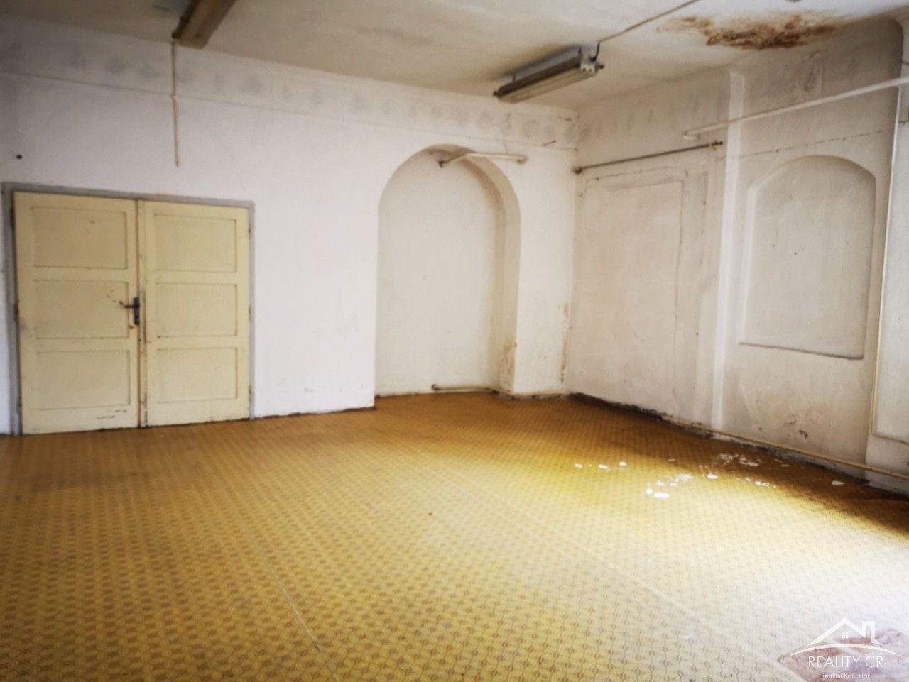 Prodej nemovitosti 1067 m² - foto 5